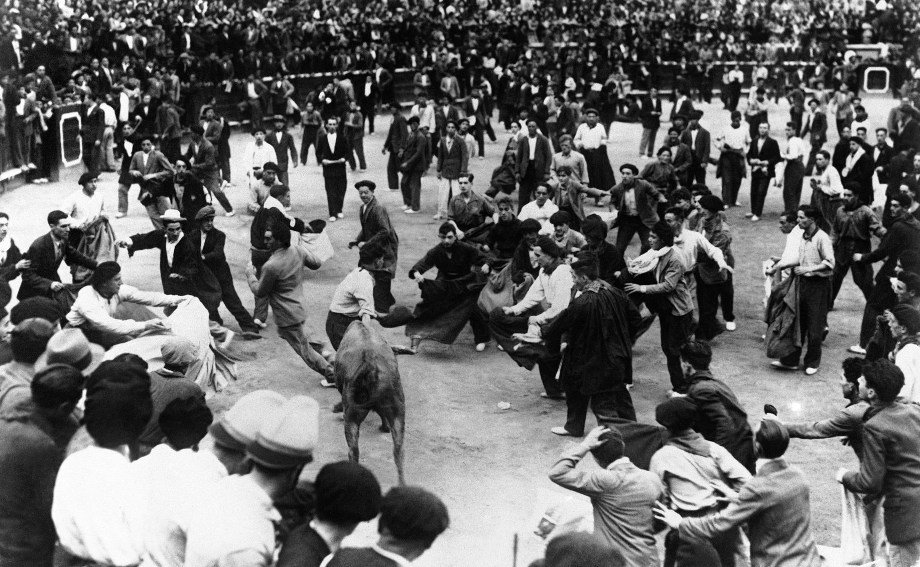 1930: Pamplona Bullfighting